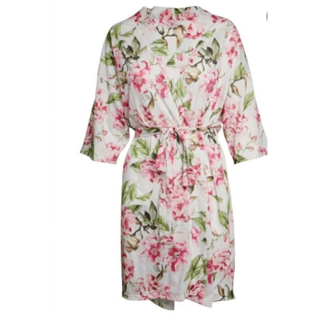 ✨Show Me Your MuMu Rose Print Robe O/S✨ - Picture 5 of 9
